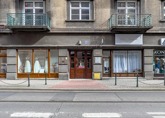 Apartament Przy Rynku Dluga 23